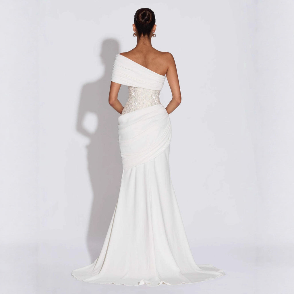 Elegant Backless Flared Dress