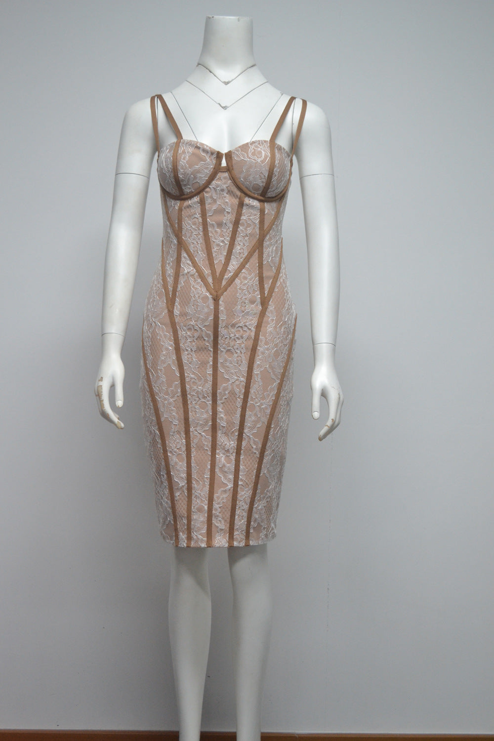 Womens Sleeveless Lace Bandage Dress